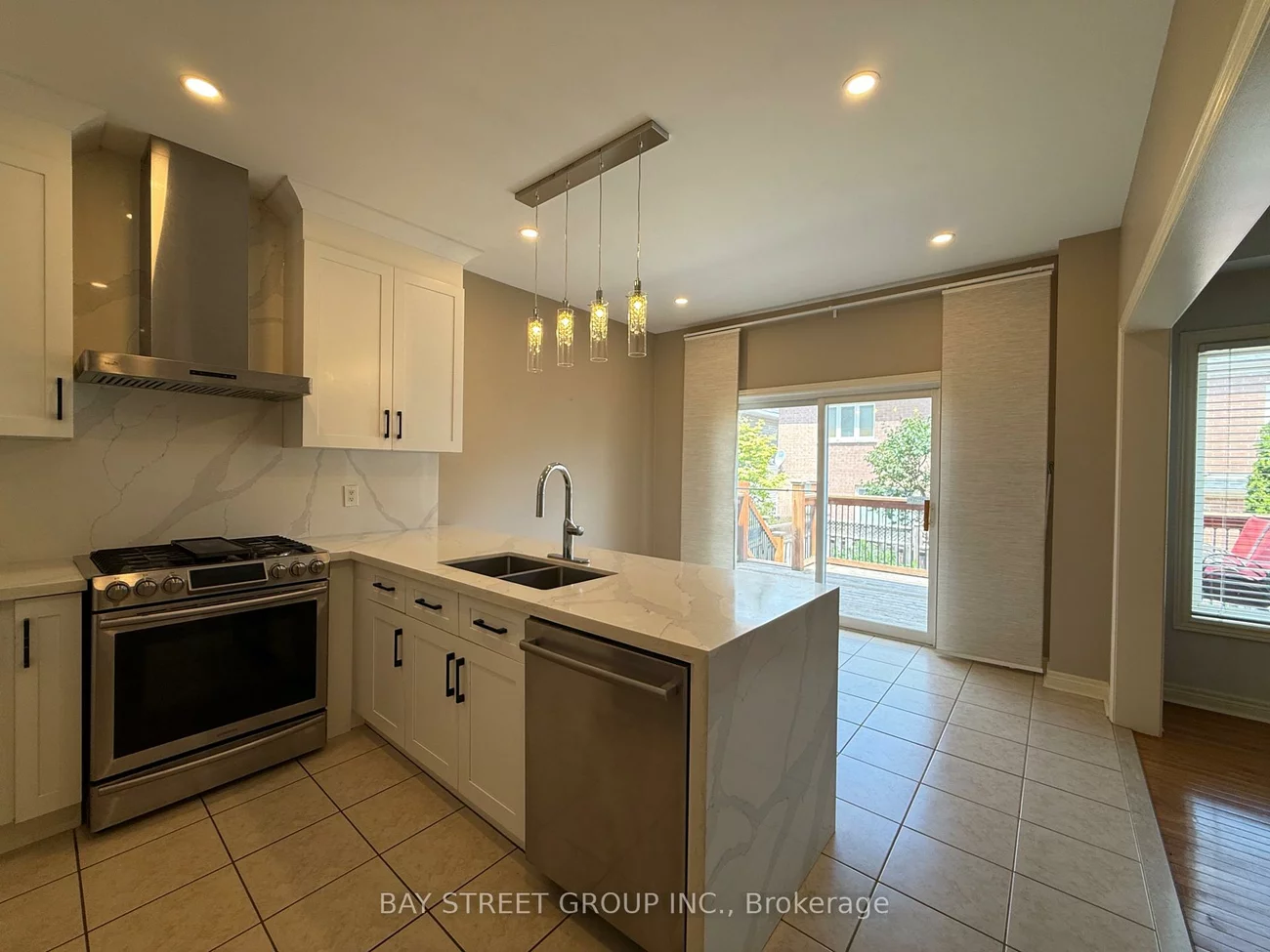 54, Earl Stewart, Bayview Wellington, Aurora
