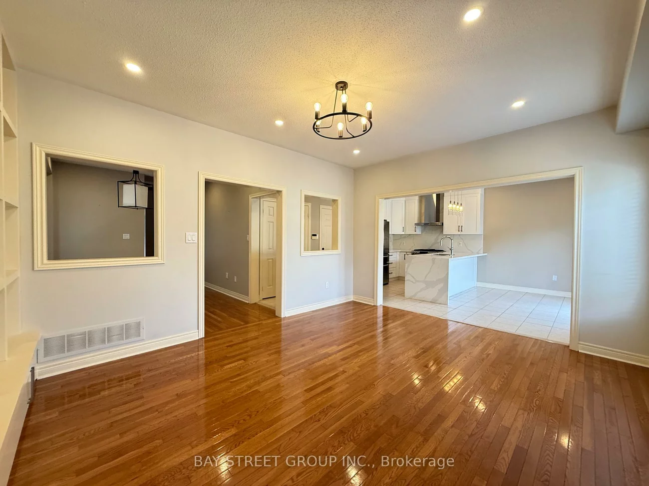 54, Earl Stewart, Bayview Wellington, Aurora