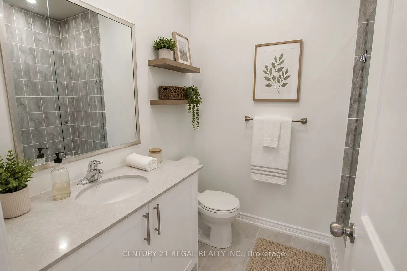 30, Gunton, Bayview Northeast, Aurora