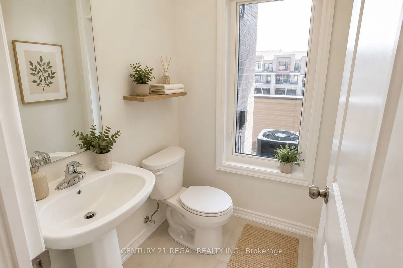 30, Gunton, Bayview Northeast, Aurora