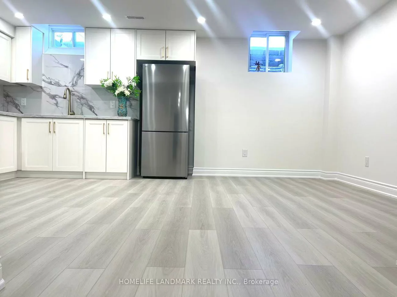 252, Borealis, Bayview Northeast, Aurora