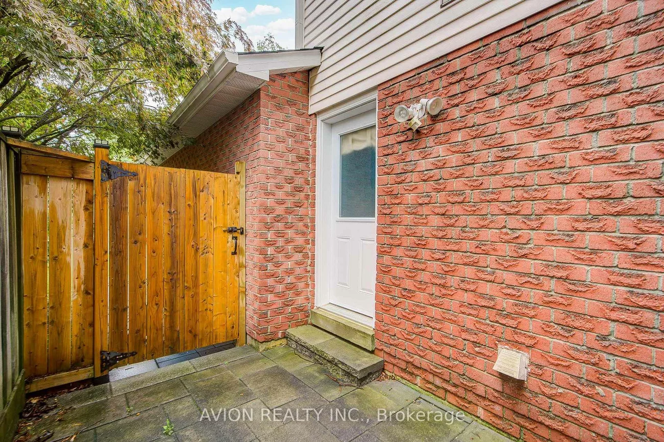 9, Falan Heights, Aurora Heights, Aurora