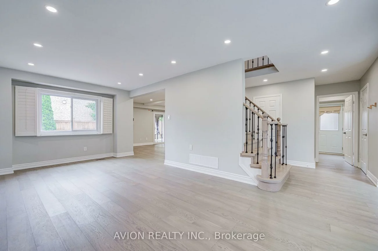 9, Falan Heights, Aurora Heights, Aurora