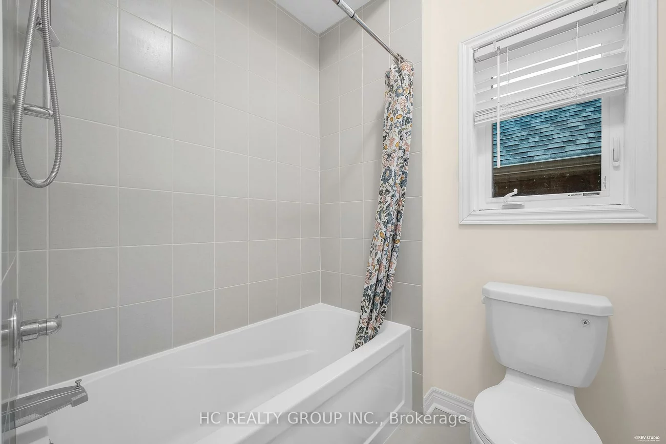 233, Butternut Ridge, Aurora Estates, Aurora