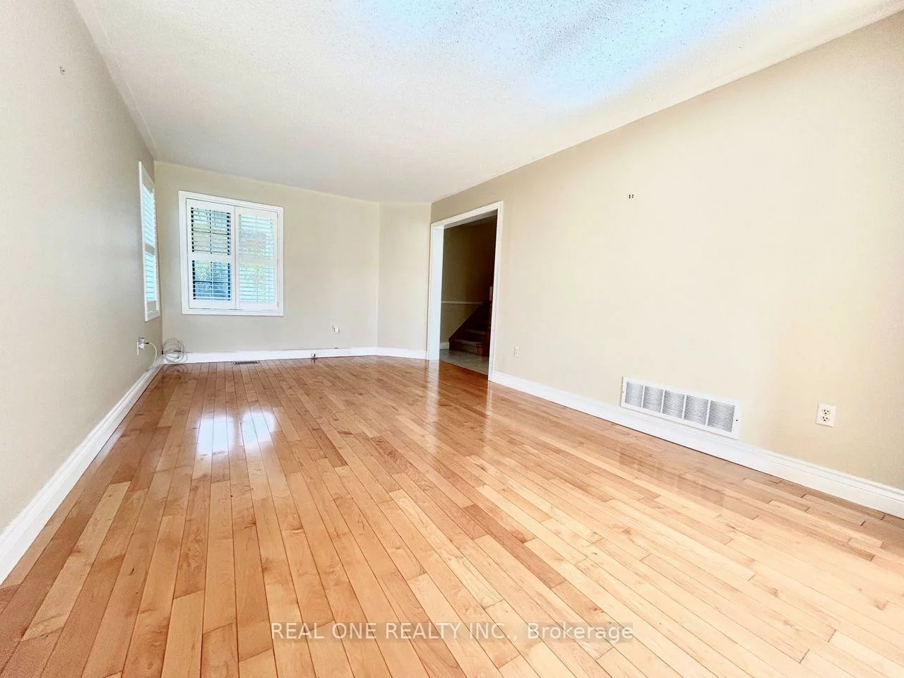 48, Primeau, Aurora Grove, Aurora