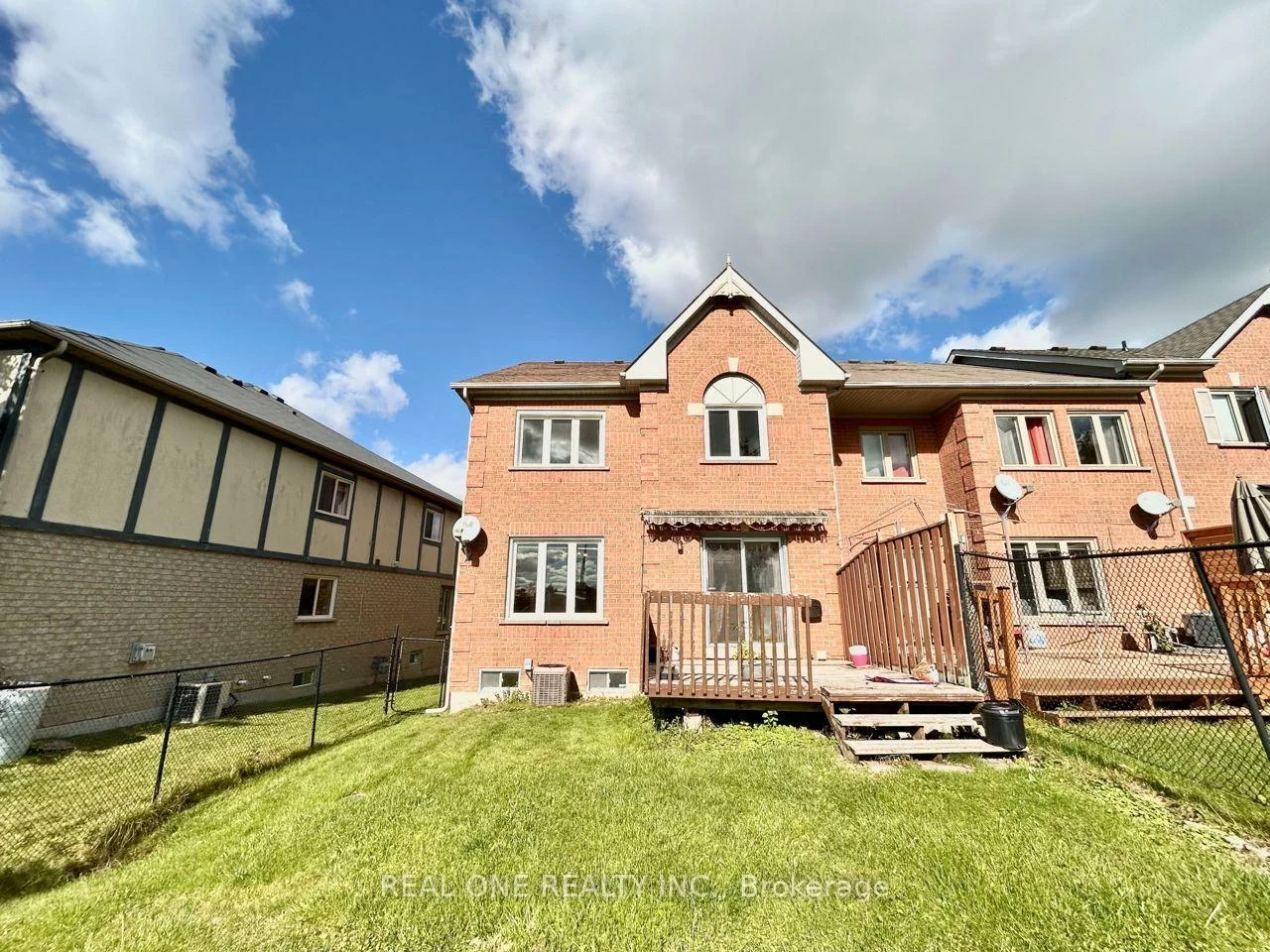 48, Primeau, Aurora Grove, Aurora