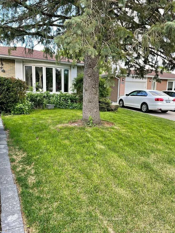 39, Devins, Aurora Heights, Aurora