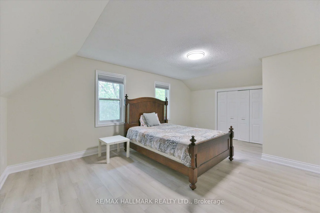 13918, Leslie, Bayview Southeast, Aurora