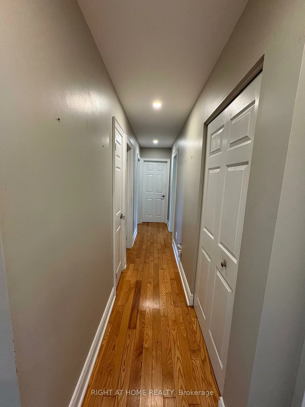 58, Devins, Aurora Heights, Aurora