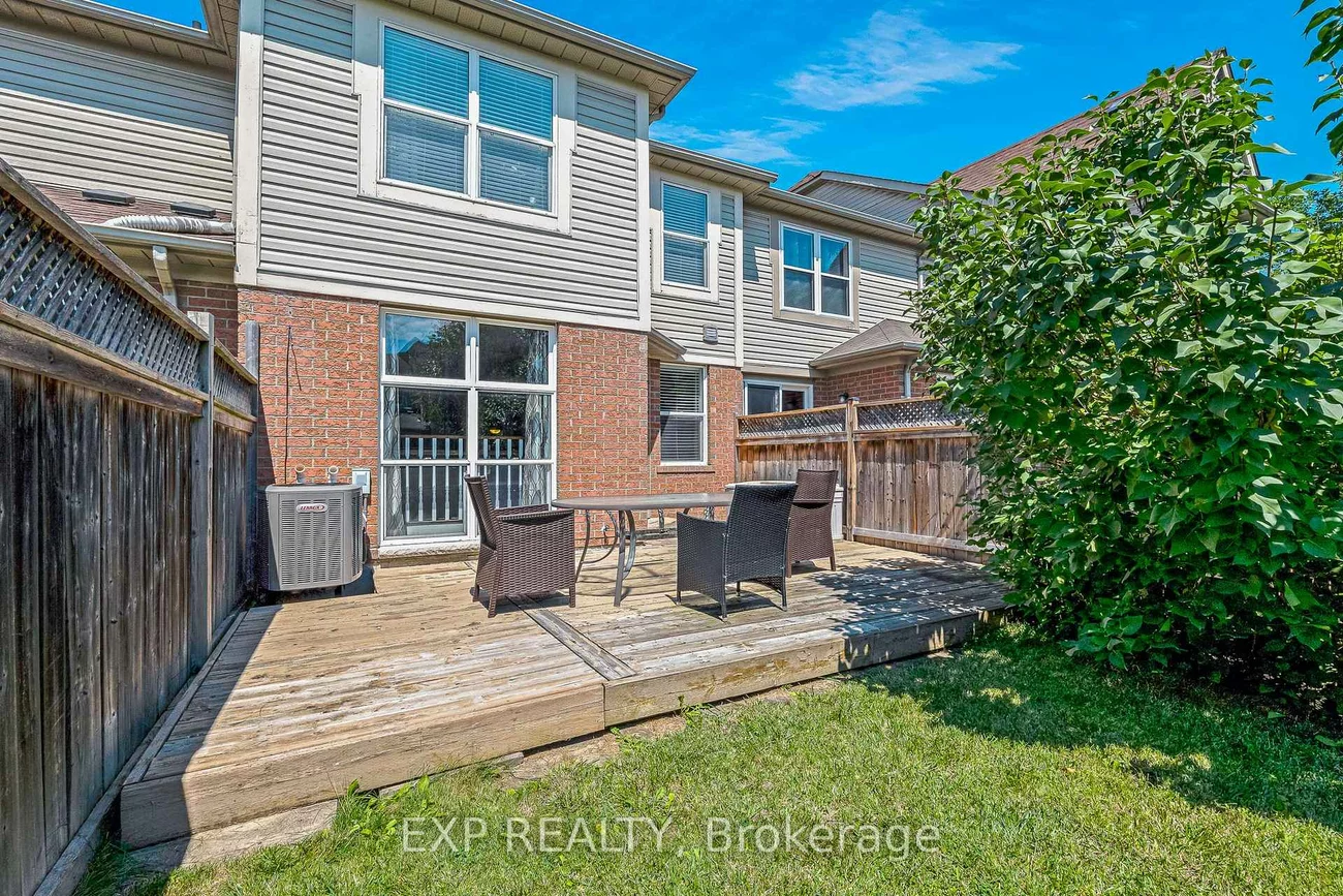 117, Mugford, Bayview Wellington, Aurora