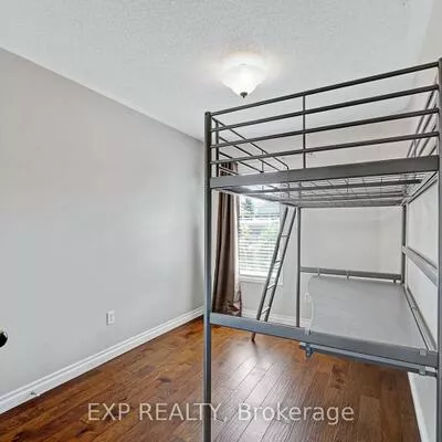 117, Mugford, Bayview Wellington, Aurora
