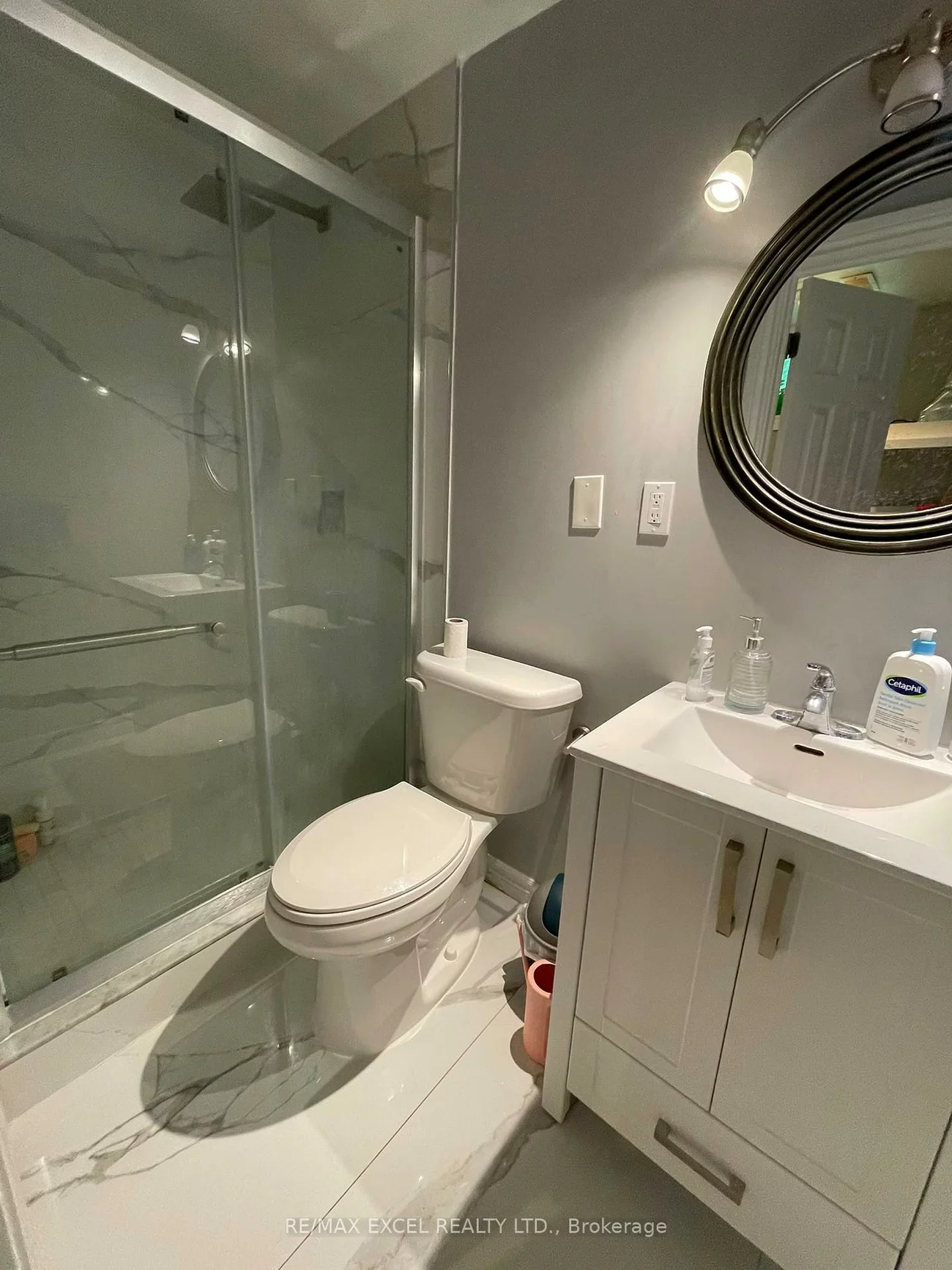 23, Algonquin, Aurora Heights, Aurora