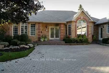 207, Kennedy, Aurora Village, Aurora