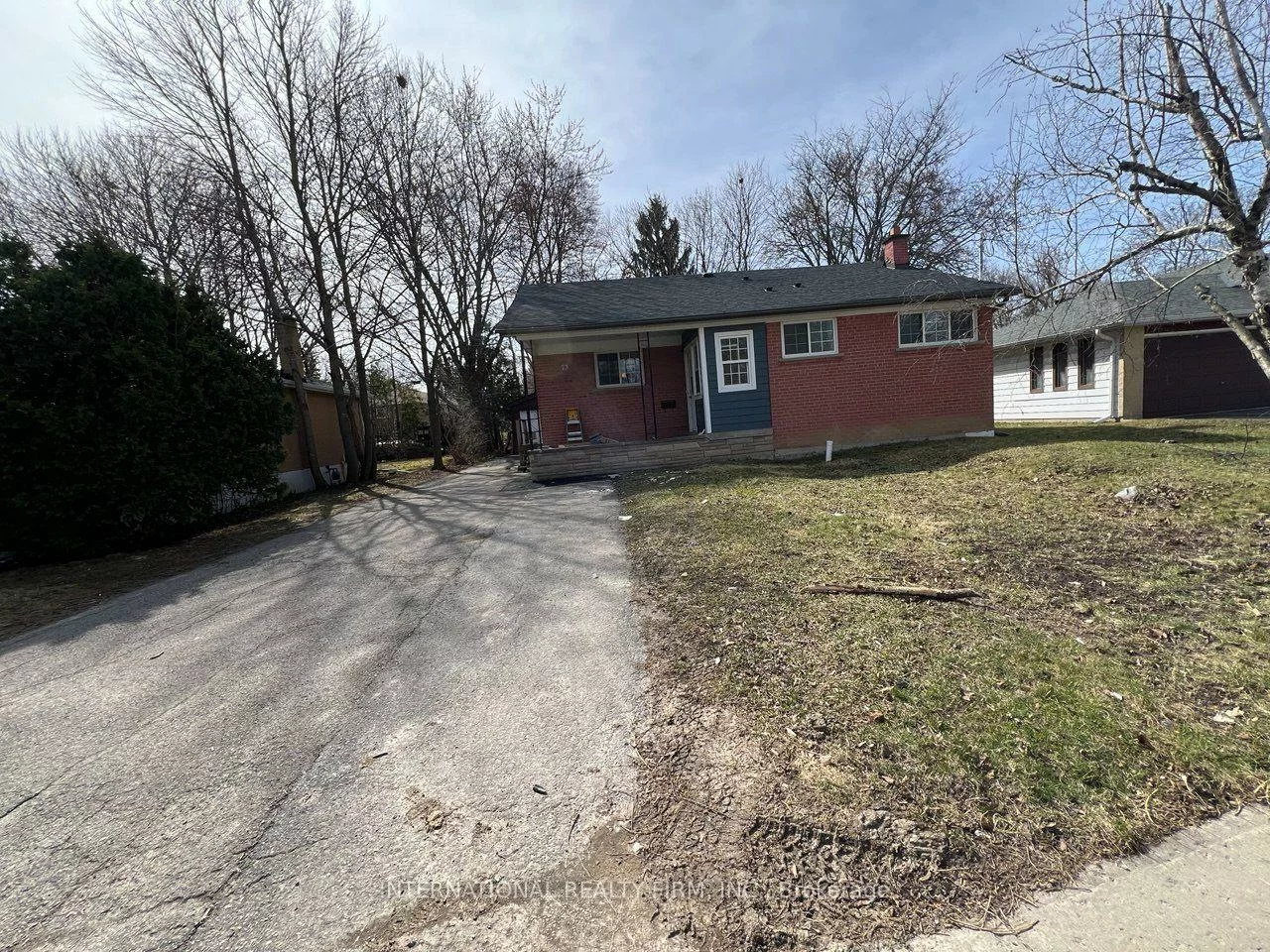 73, Murray, Aurora Highlands, Aurora