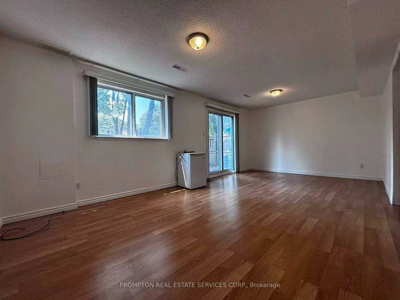 22, Poplar, Aurora Highlands, Aurora
