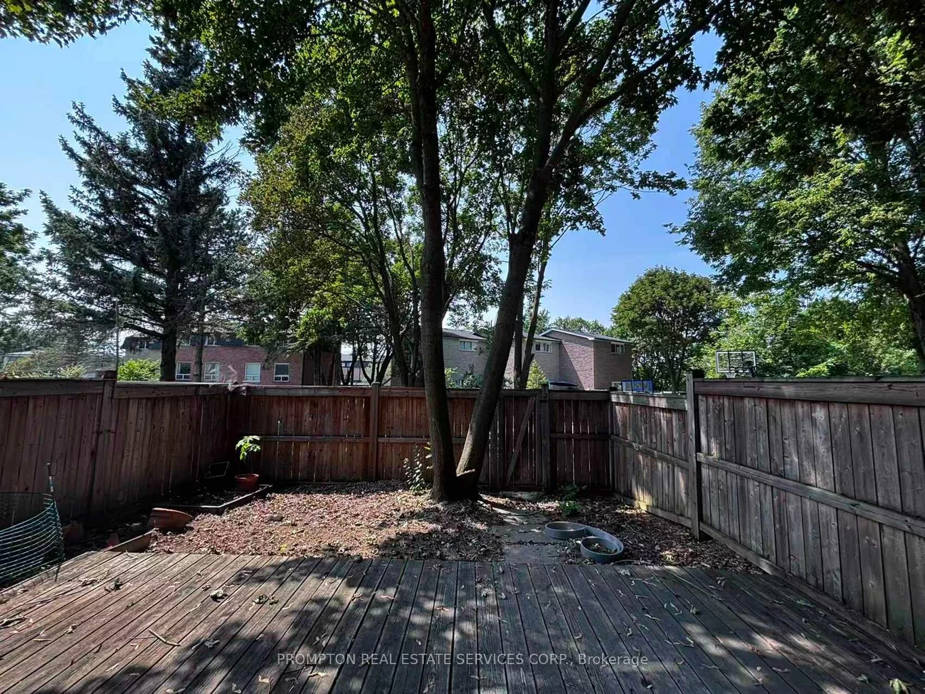 22, Poplar, Aurora Highlands, Aurora