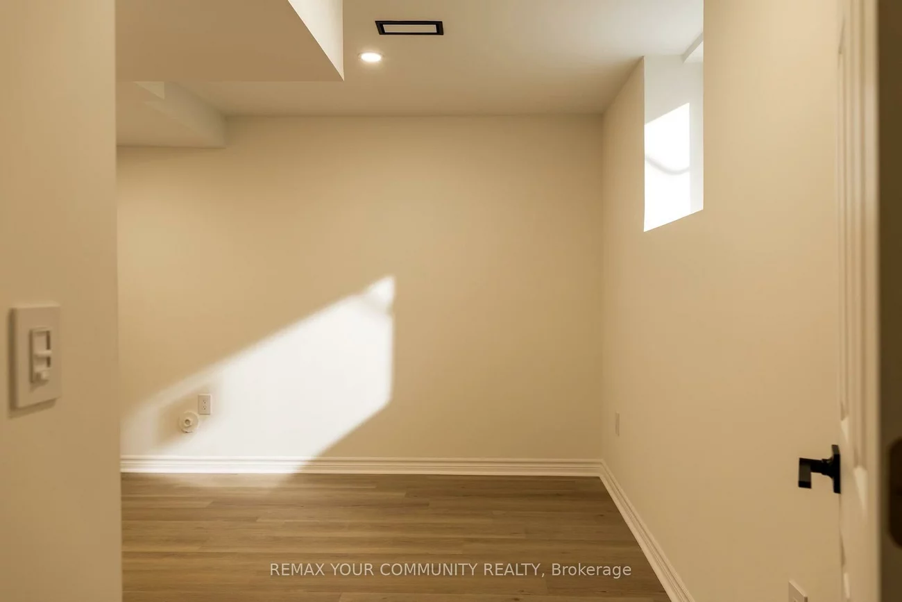 241, Orchards Heights, Aurora Heights, Aurora