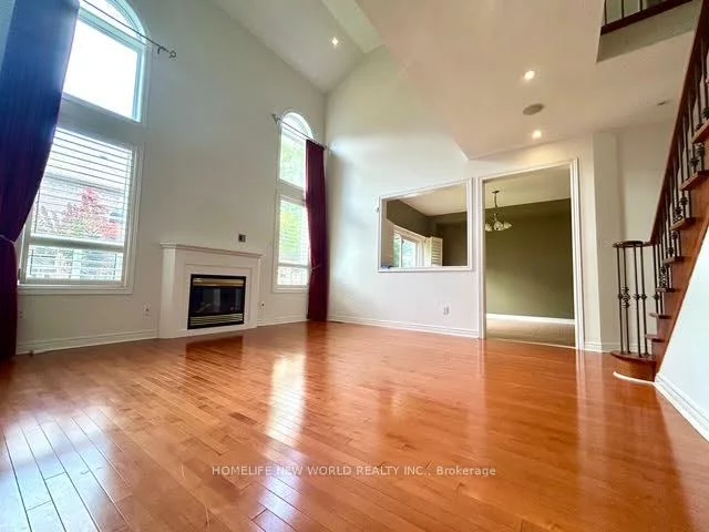 30, Chippingwood, Bayview Wellington, Aurora