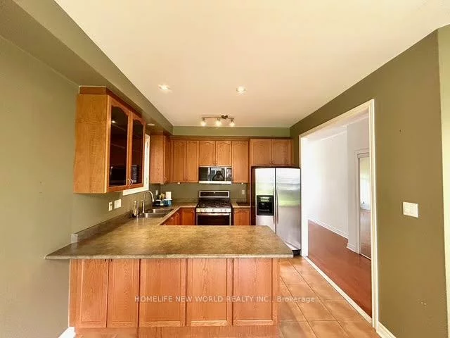 30, Chippingwood, Bayview Wellington, Aurora