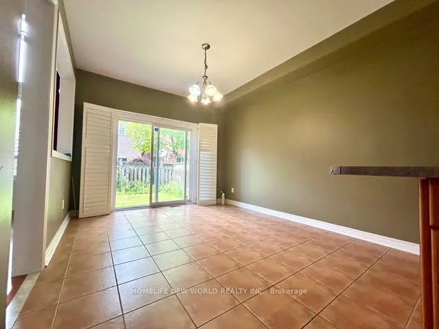 30, Chippingwood, Bayview Wellington, Aurora