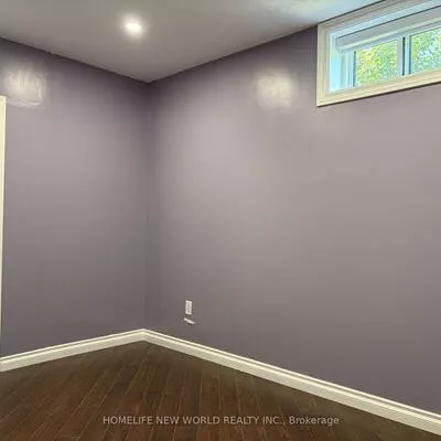 23, Lacey, Aurora Heights, Aurora