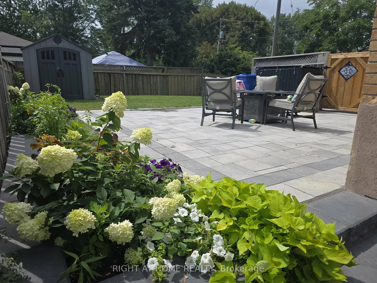 1, Huron, Aurora Heights, Aurora