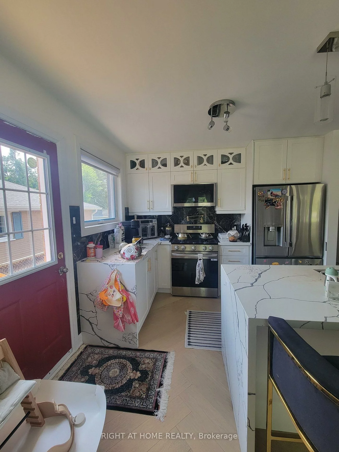 1, Huron, Aurora Heights, Aurora