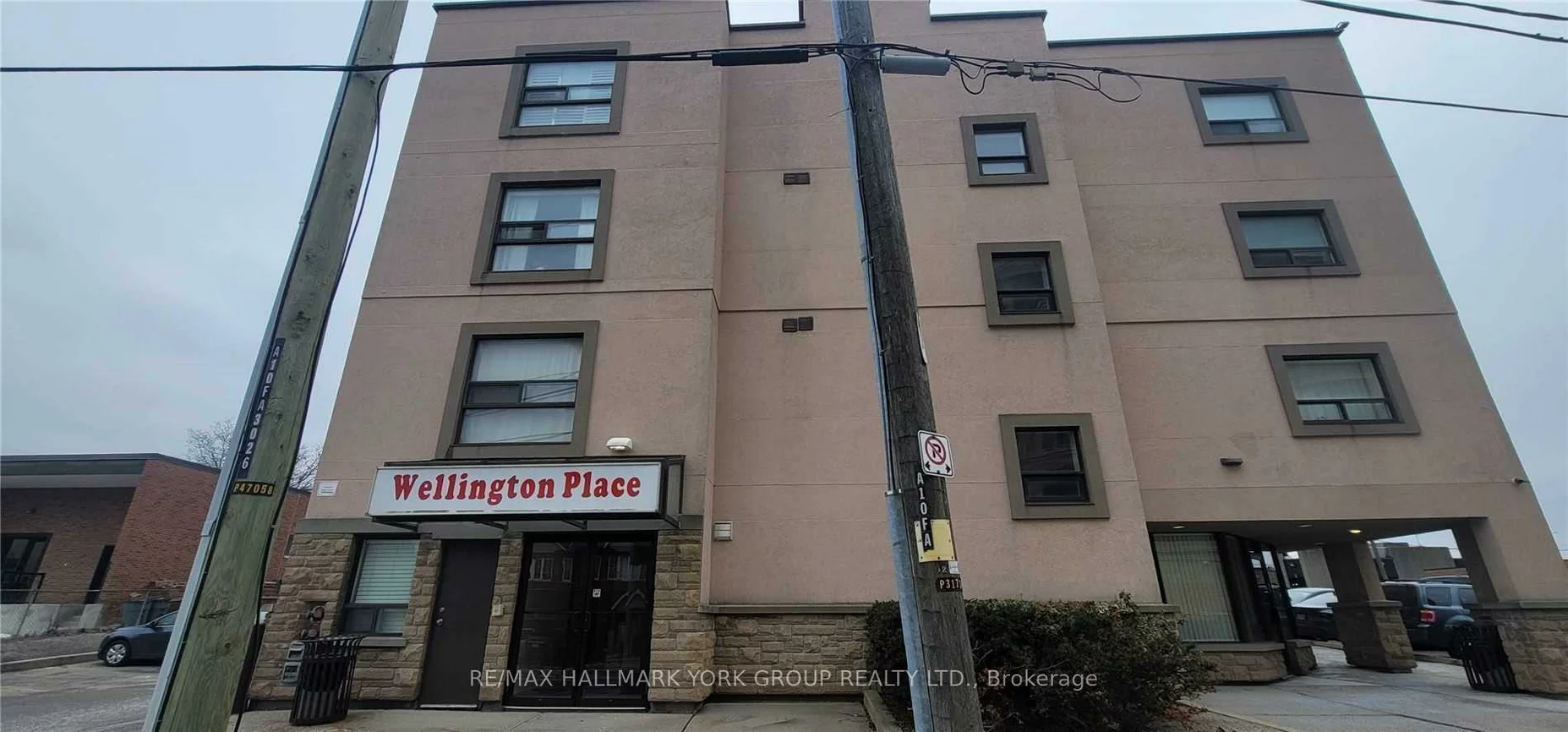 14, Wellington, Aurora Village, Aurora
