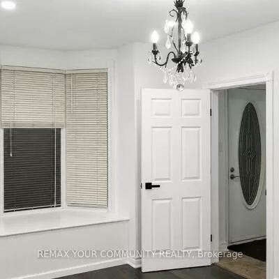 96, Gurnett, Aurora Village, Aurora
