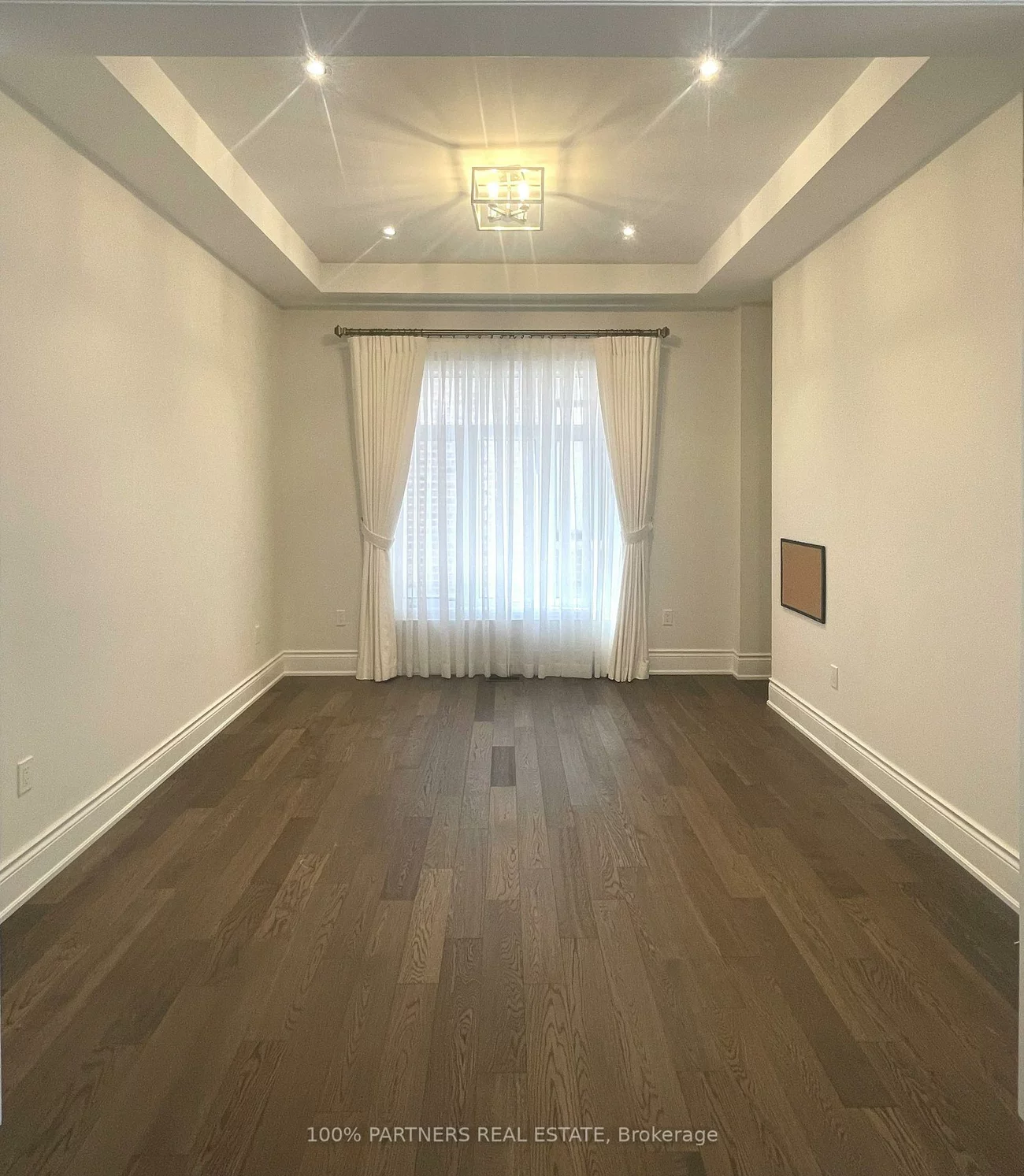 117, Botelho, Bayview Southeast, Aurora