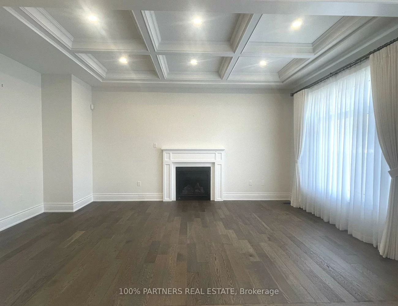 117, Botelho, Bayview Southeast, Aurora