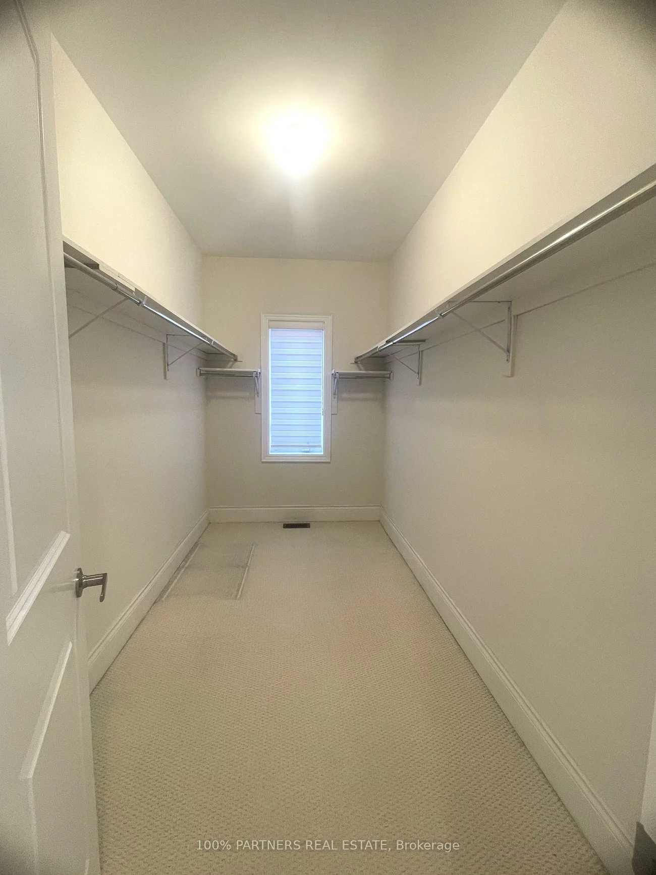 117, Botelho, Bayview Southeast, Aurora