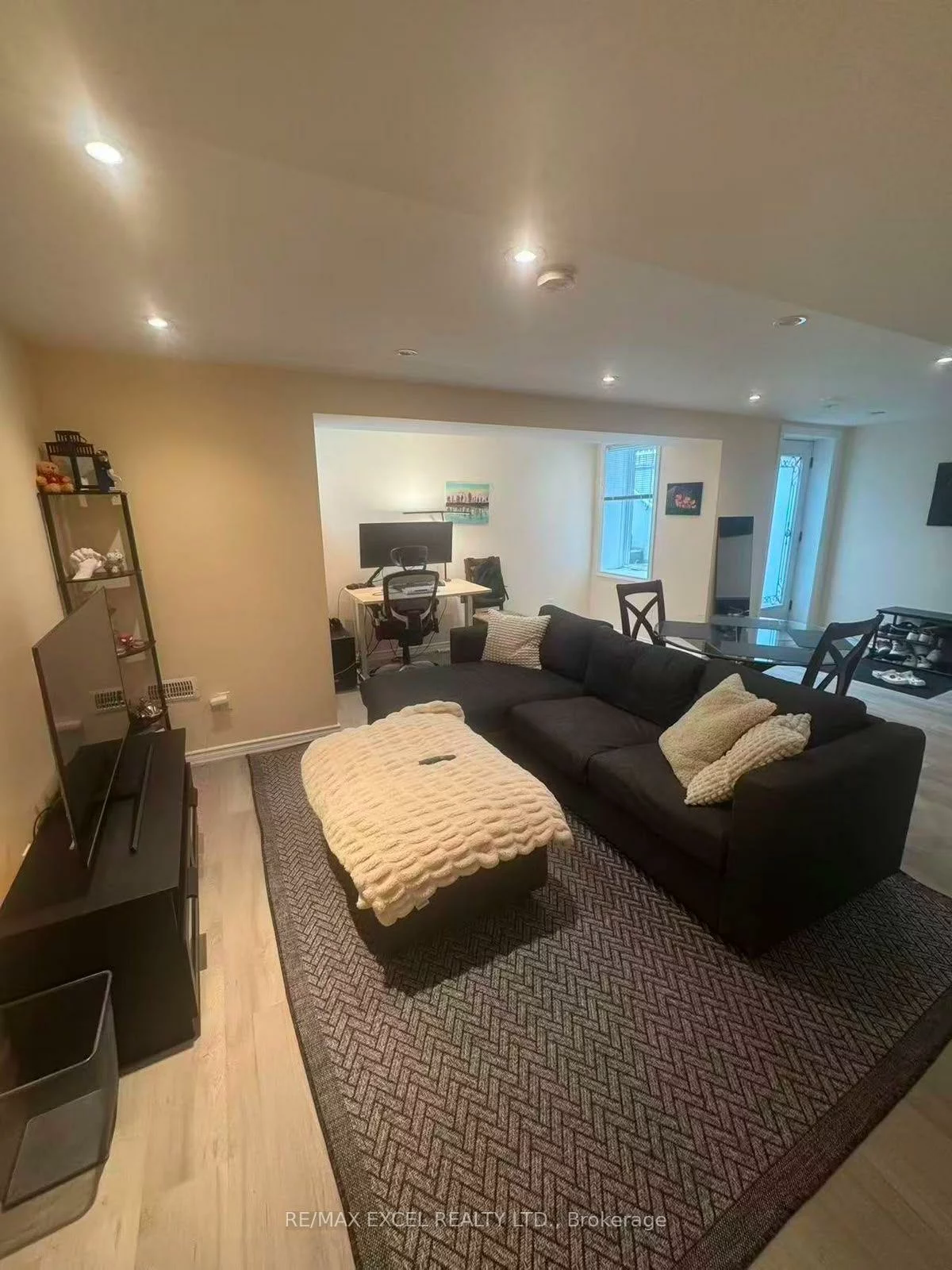 278, Ivy Jay, Bayview Northeast, Aurora