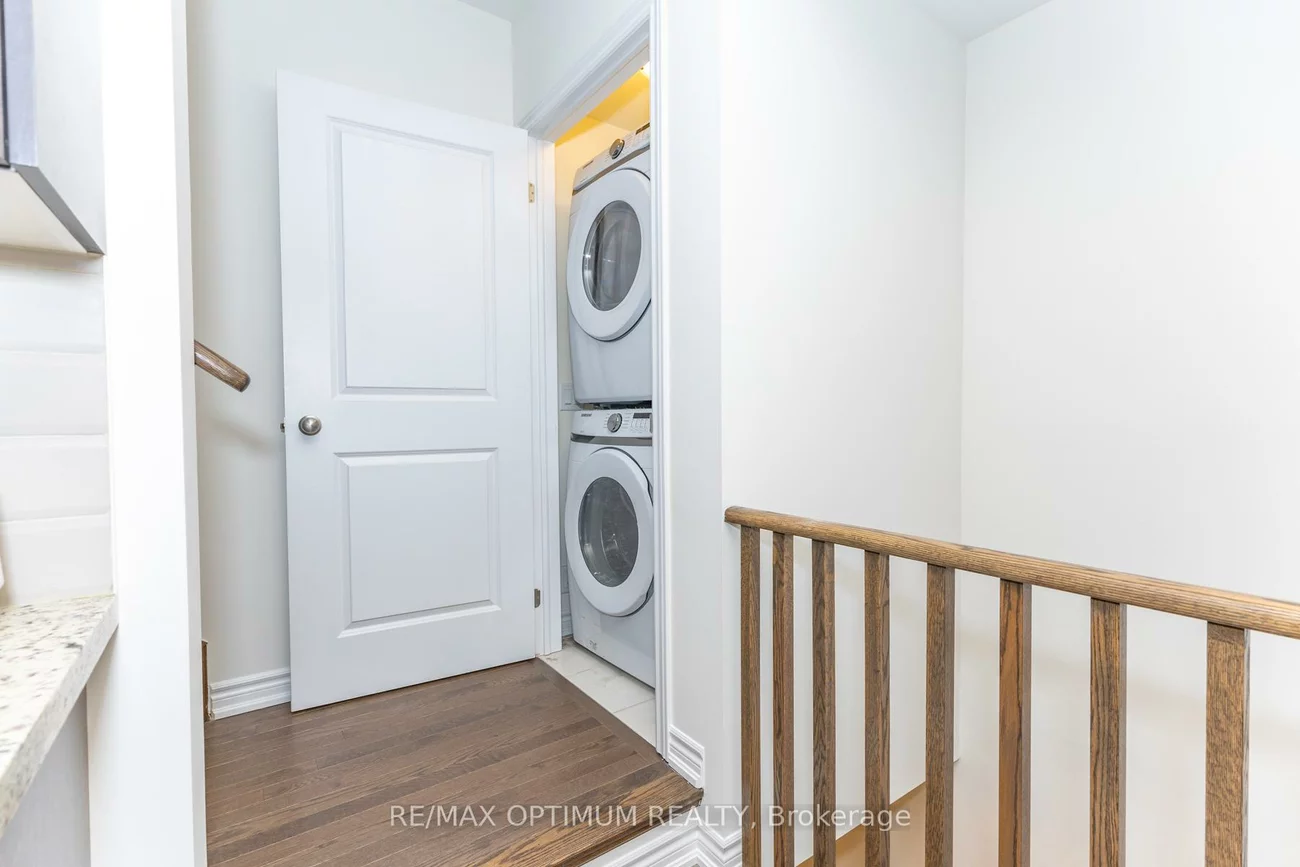 15, Gunton, Bayview Northeast, Aurora
