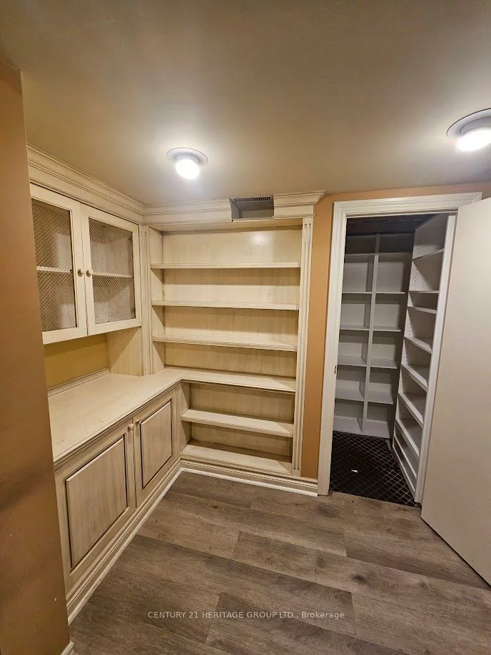 71, Primeau, Aurora Grove, Aurora