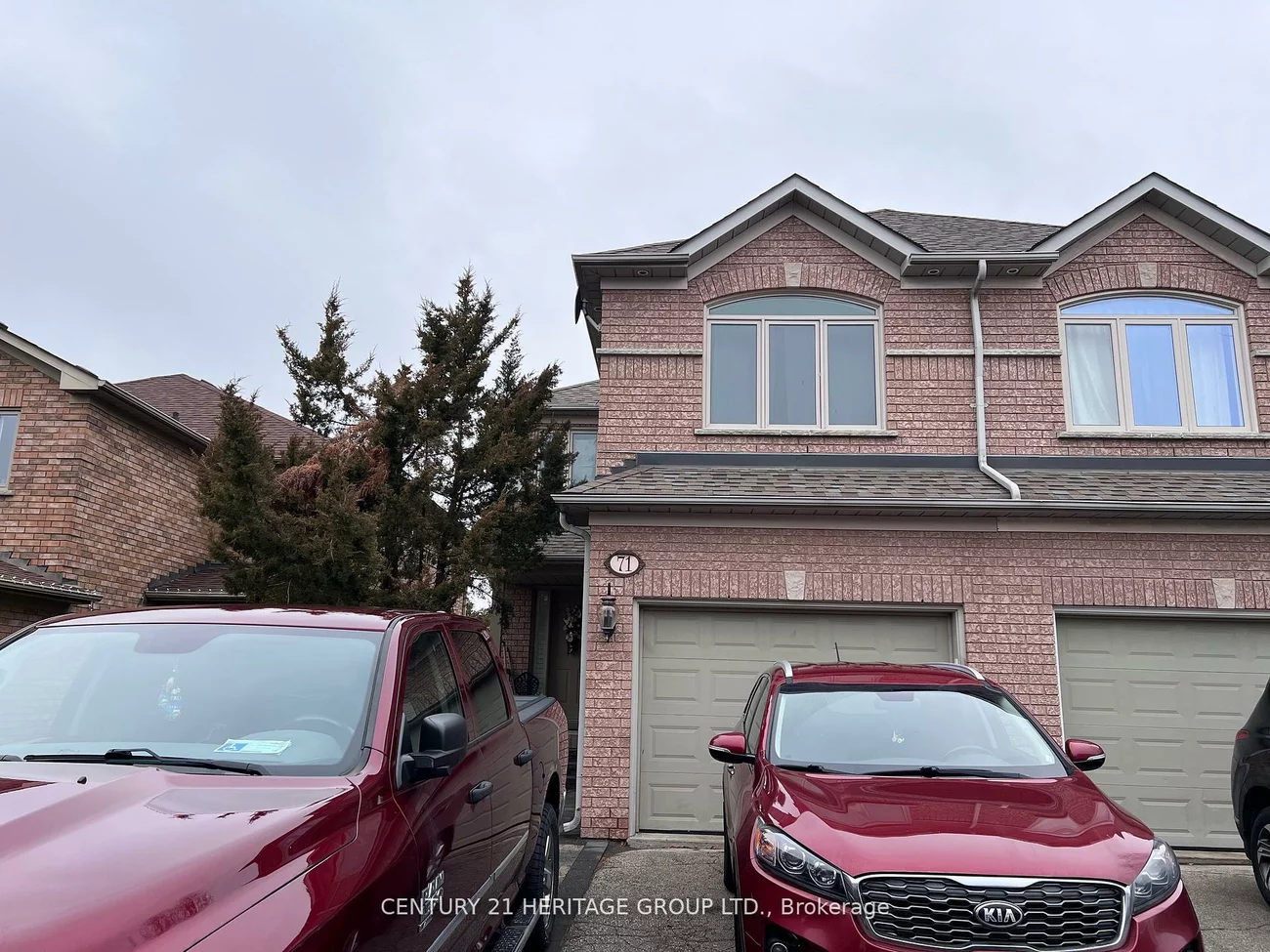 71, Primeau, Aurora Grove, Aurora