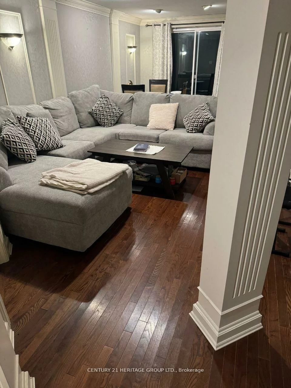 71, Primeau, Aurora Grove, Aurora