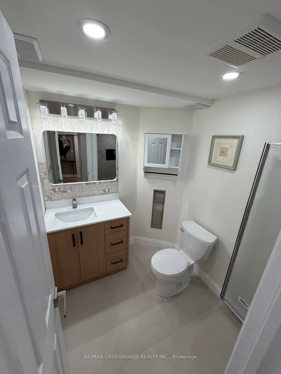 74, Turnbridge, Bayview Wellington, Aurora