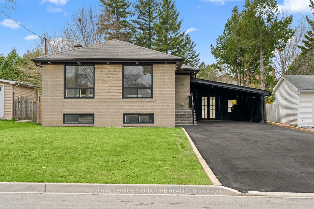 12, Davidson, Aurora Heights, Aurora
