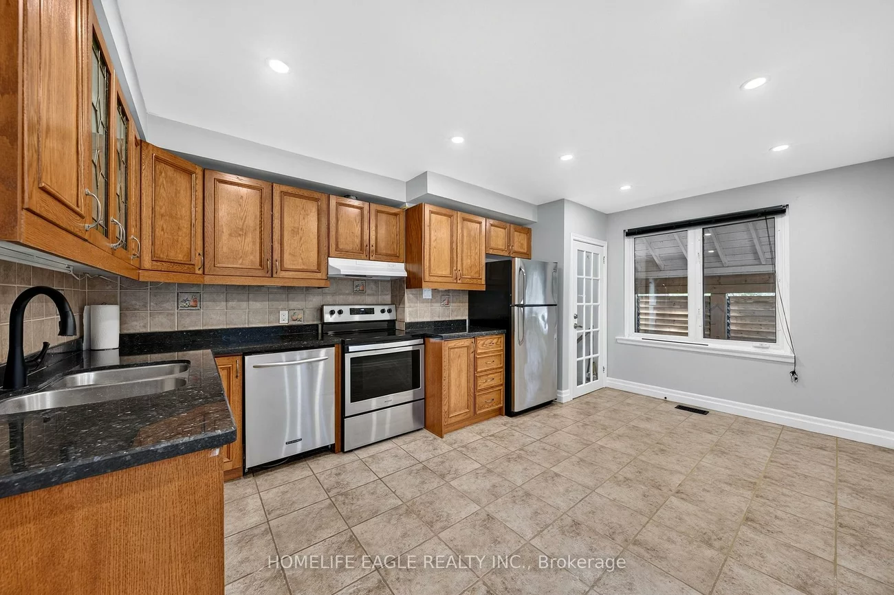 2, Aurora Heights, Aurora Heights, Aurora