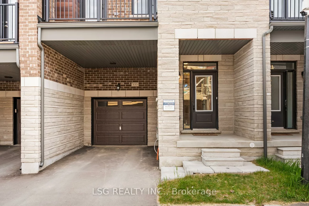 153, Blick, Bayview Wellington, Aurora