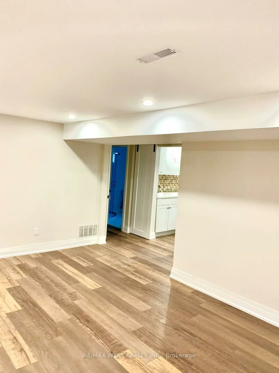 5, Mcdonald, Aurora Heights, Aurora