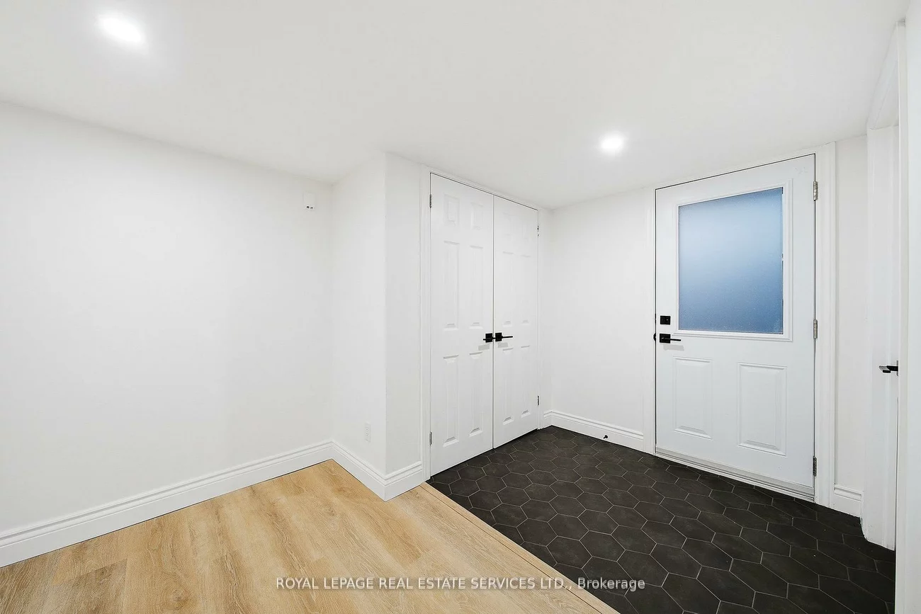 6, Corbett, Aurora Highlands, Aurora