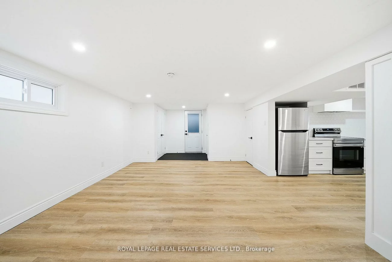 6, Corbett, Aurora Highlands, Aurora