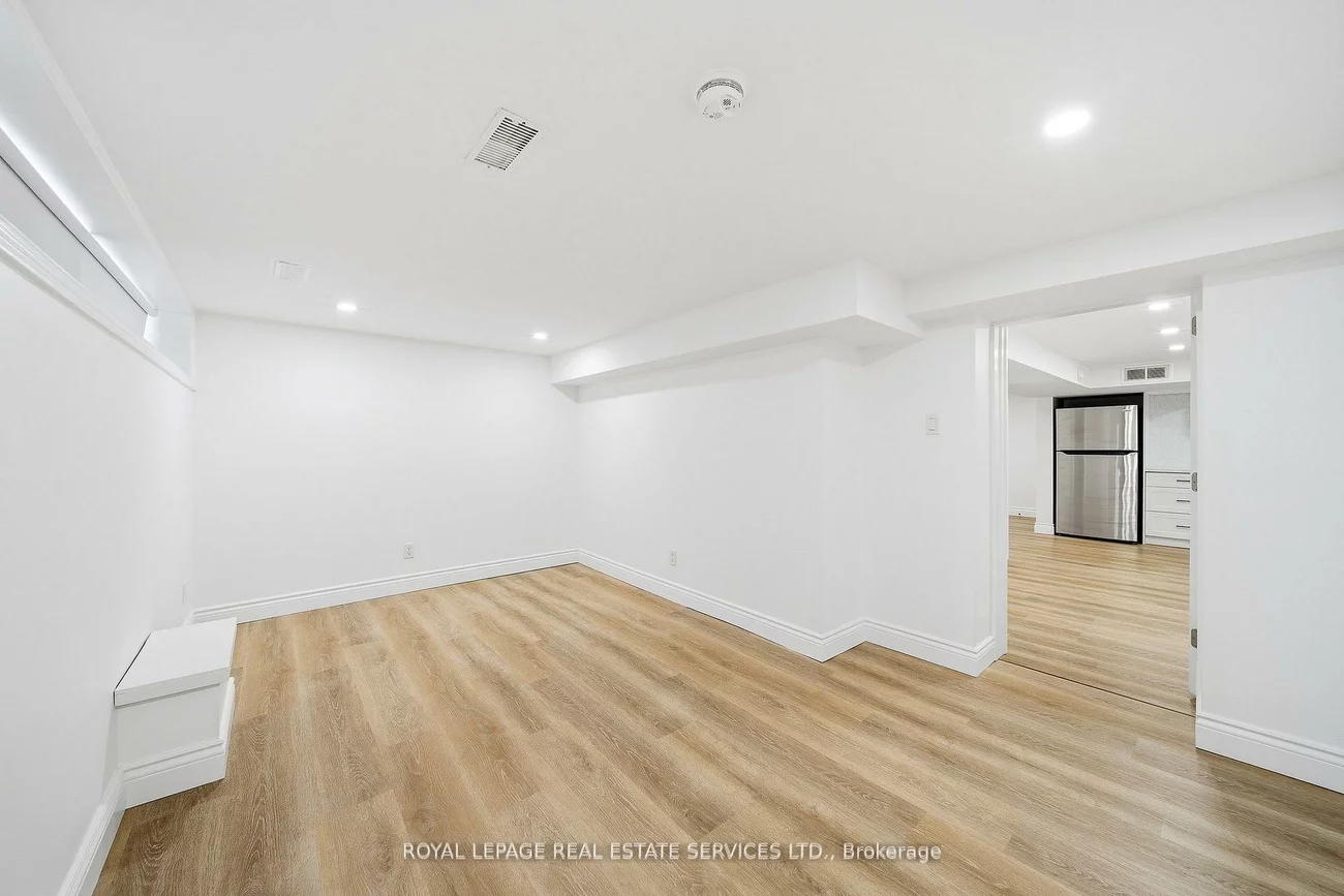 6, Corbett, Aurora Highlands, Aurora