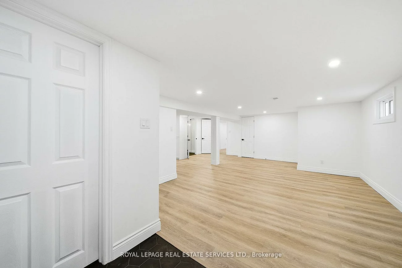 6, Corbett, Aurora Highlands, Aurora