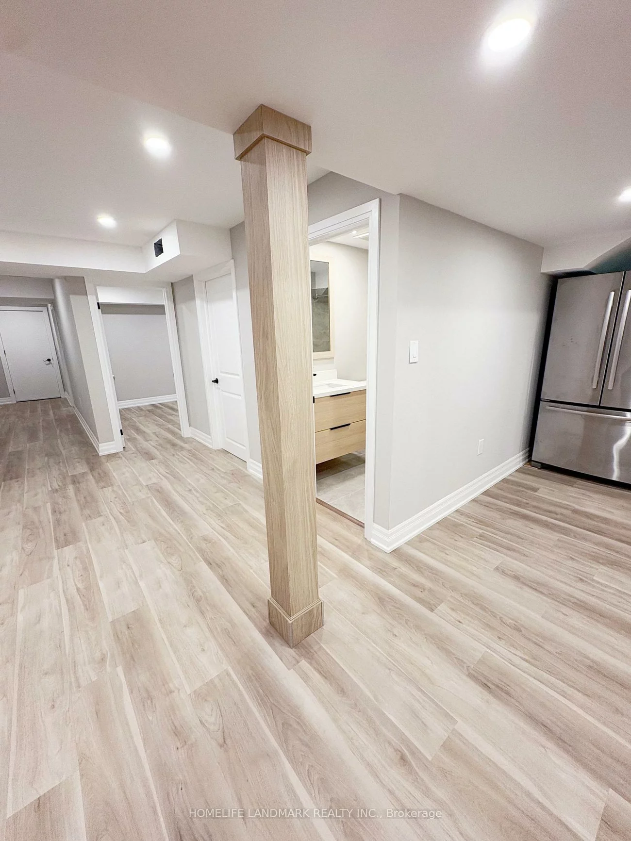 18, Halldorson, Bayview Northeast, Aurora