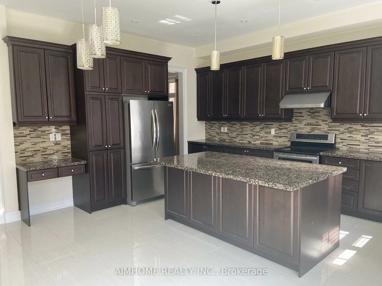 119, Hackwood, Aurora Grove, Aurora