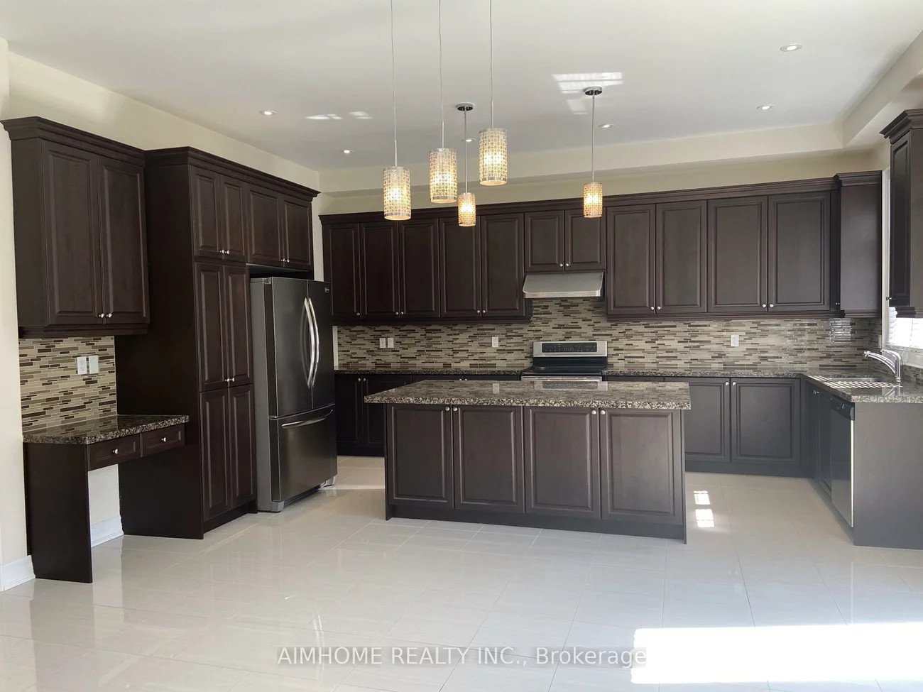119, Hackwood, Aurora Grove, Aurora