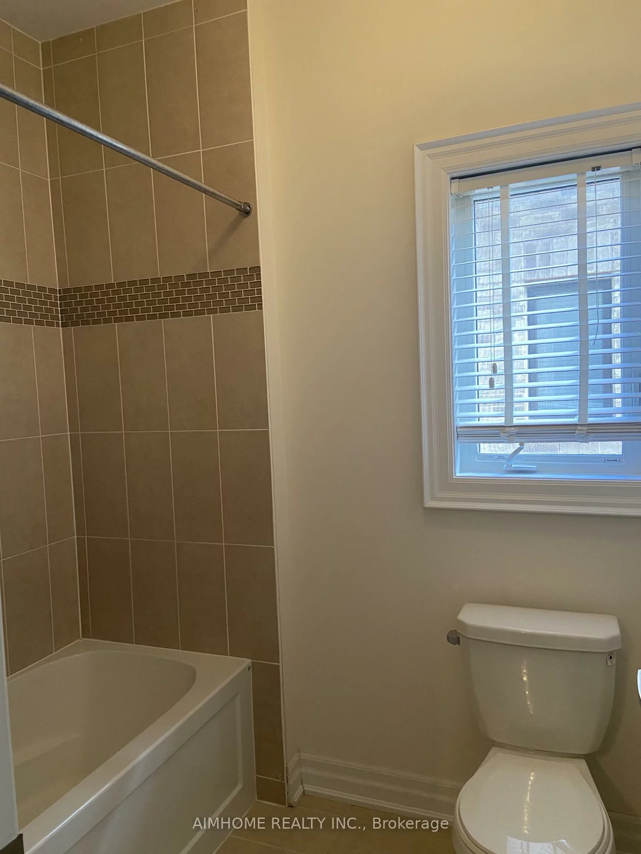 119, Hackwood, Aurora Grove, Aurora